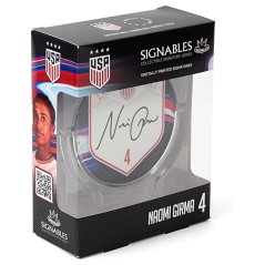 Naomi Girma USA – fotbalová memorabilie 14 cm- Signature