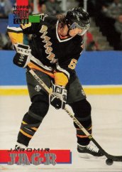 JAROMÍR JÁGR 1994-95 TOPPS Stadium Club JAROMÍR JÁGR 1994-95 TOPPS Stadium Club