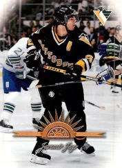 JAROMÍR JÁGR 1997-98 Leaf